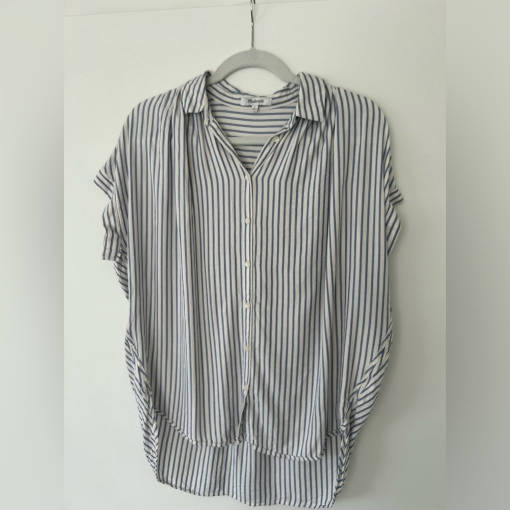 Madewell blue and white striped short sleeve button down